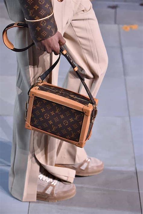 louis vuitton trunk men